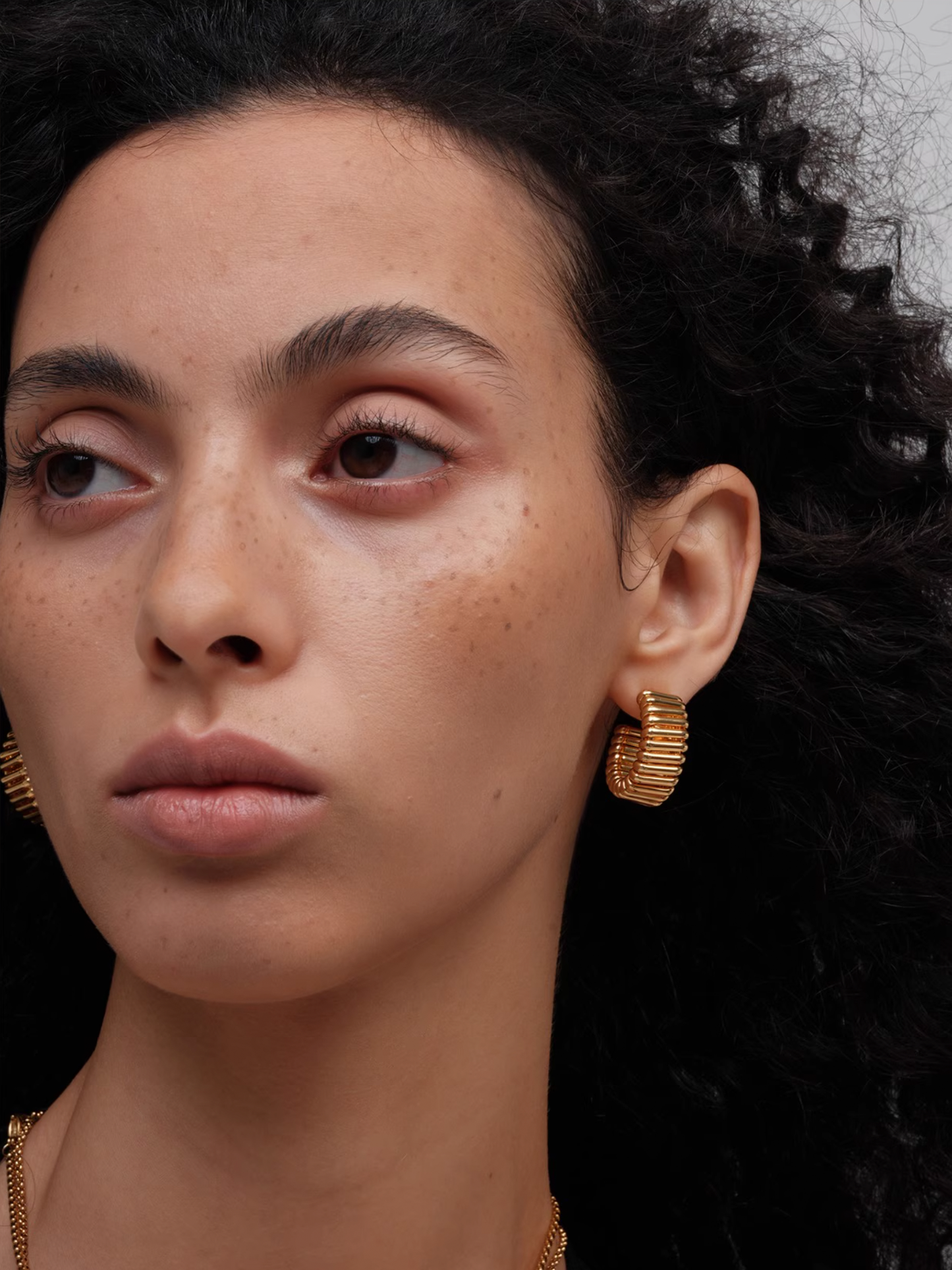 Ribbed Hoop Earrings - The New Witch