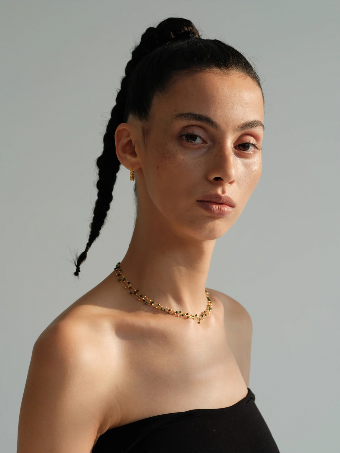 Scattered Green Bead Layered Necklace - The New Witch