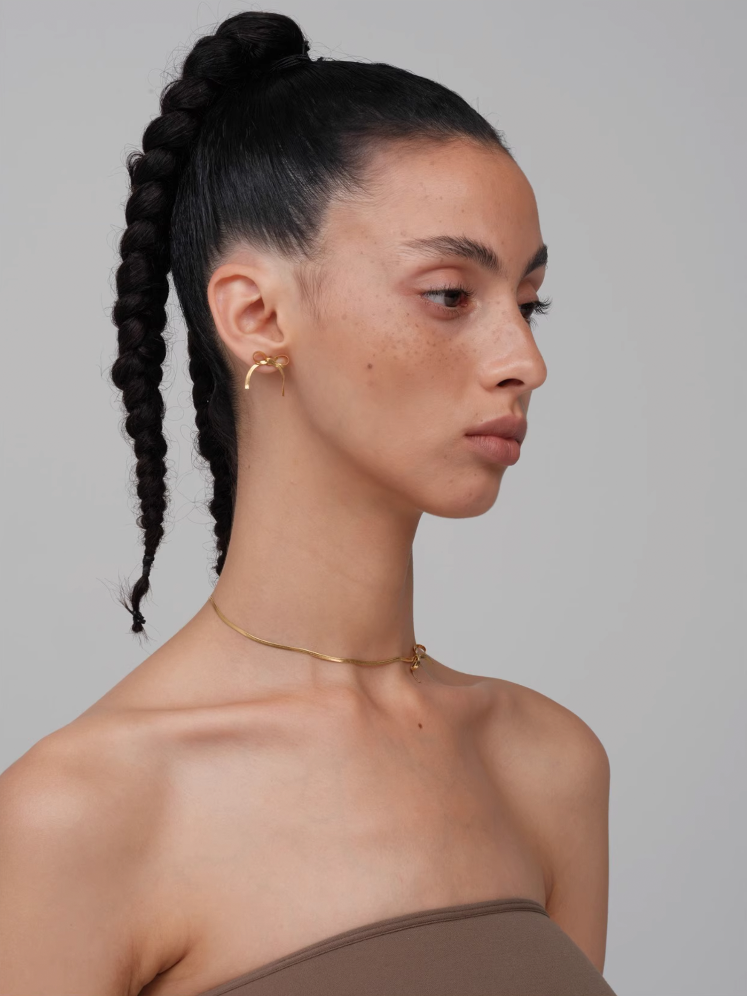 Snake Chain Bow Earrings - Gold - The New Witch