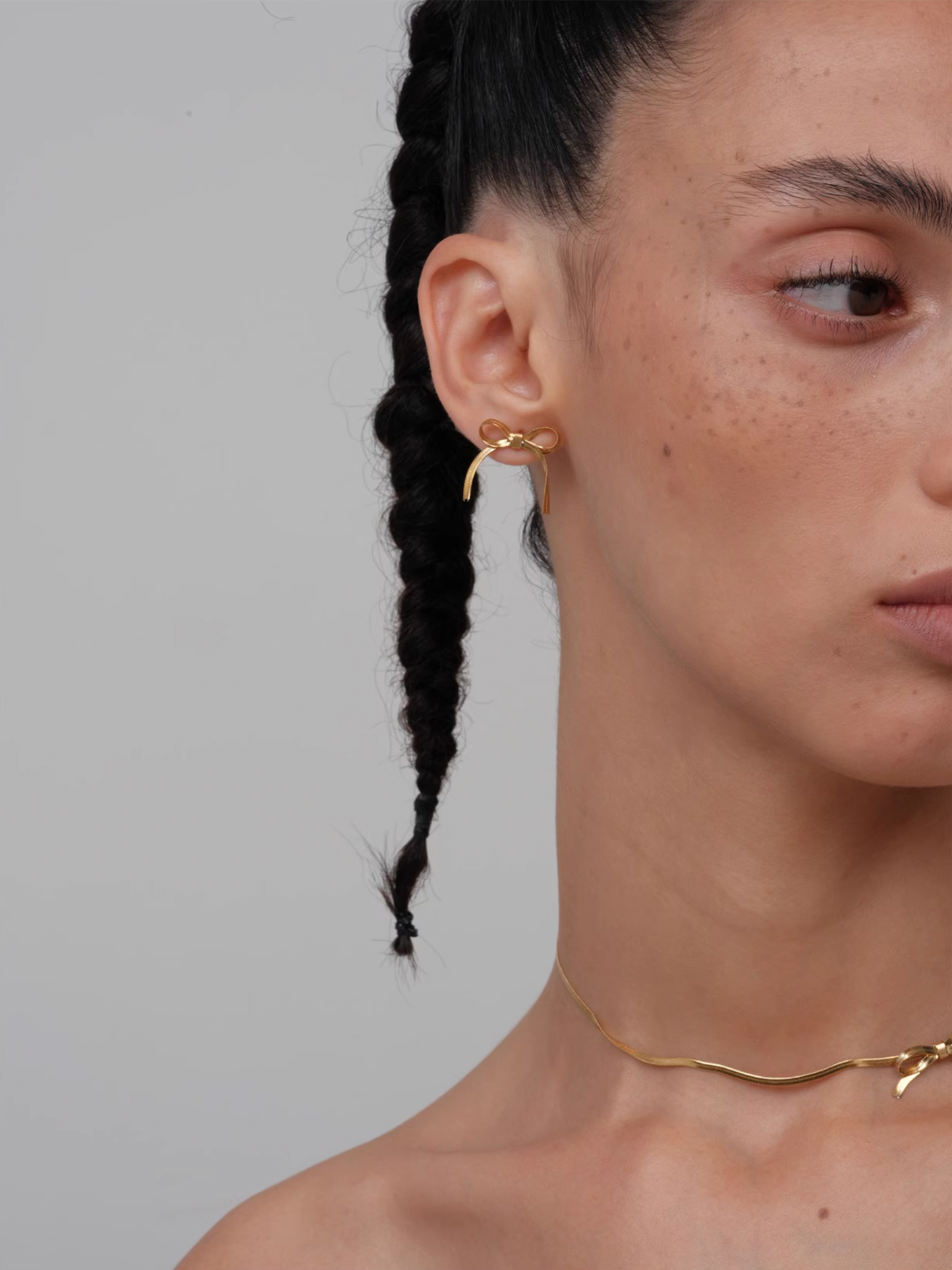 Snake Chain Bow Earrings - Gold - The New Witch