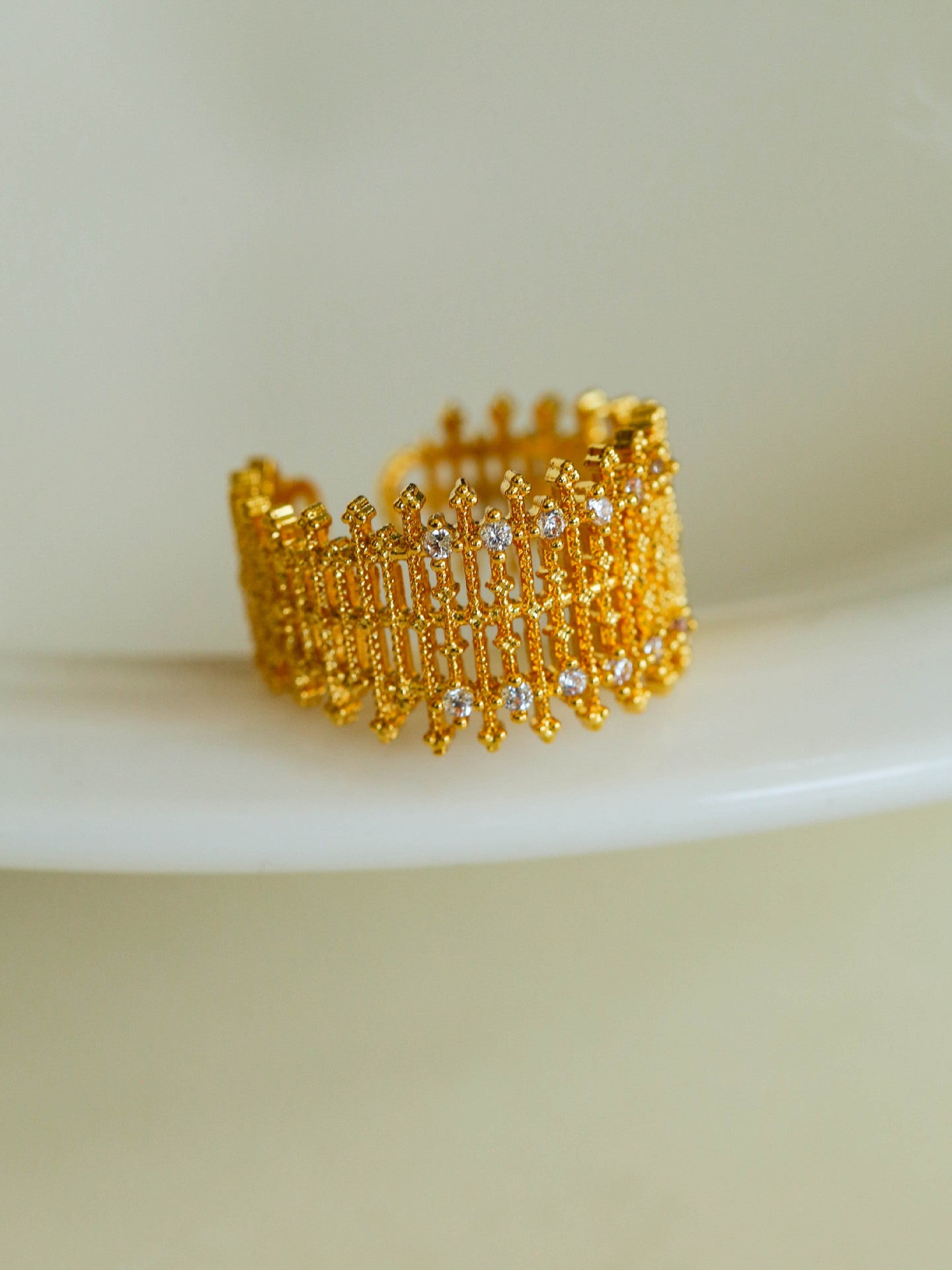 Lace Filigree Ring - The New Witch