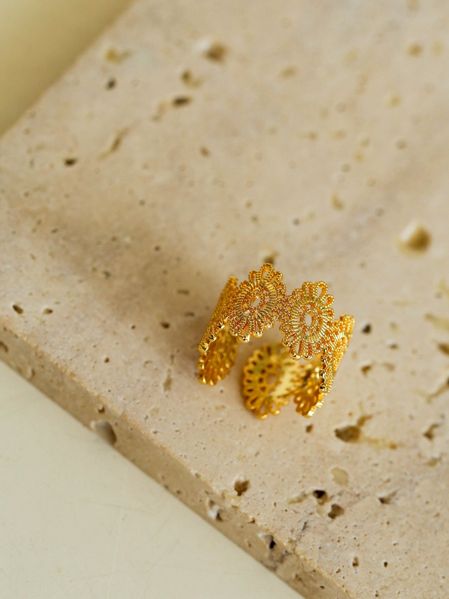 Lace Filigree Ring - The New Witch