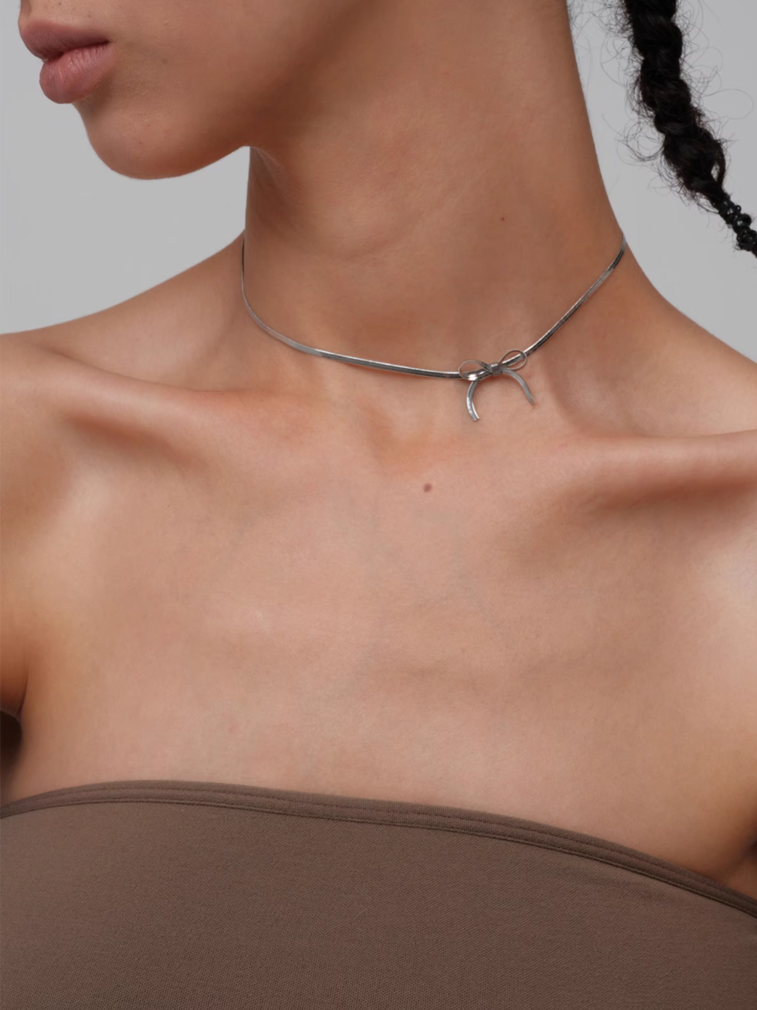 Snake Chain Bow Choker Necklace - Silver - The New Witch